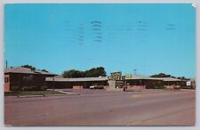 1960 Rambler Motel Shamrock, Texas Highway 66 Vintage Postcard picture