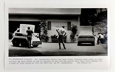 1990 Ft Lauderdale Police Bomb Squad 15th Ave Bomb Threat House VTG Press Photo picture