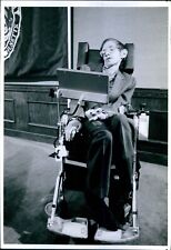 1990 Professor Stephen Hawking Teaching At Northeastern U Education 8X10 Photo picture