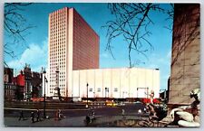 New York City~Coliseum~Statues~1950s Postcard picture