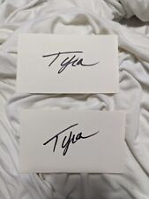 BOGO TYRA BANKS Autograph Signed picture