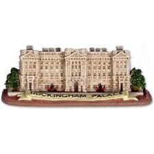 Buckingham Palace Fridge Magnet  souvenir / Collectible picture