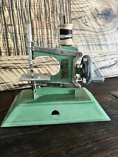 Vintage Little Betty Toy Sewing Machine, Green picture