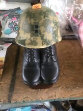 Vintage JB 1975 ARMY helmet and boots decanter  empty picture