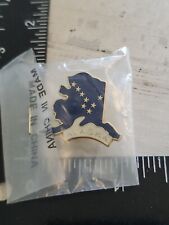  Alaska USA Souvenir Travel Lapel Pin Sv picture