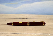 MONTBLANC Meisterstuck Homage W.A. Mozart Burgundy Red Fountain Pen Small Size picture