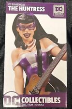 DC Comics Collectables BOMBSHELLS THE HUNTRESS STATUE MIB Limited New SEALED picture