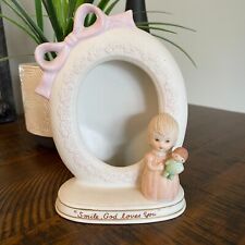 Lefton China hand painted The Christopher Collection 1983 oval picture frame picture
