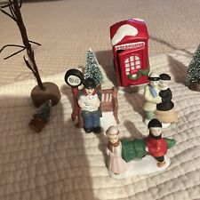 Rex And Lee 1990 Porcelain Christmas Village People Trees Included Vintage picture