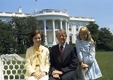Jimmy Rosalynn and Amy Carter portrait on lawn of White House New 8x10 Photo picture
