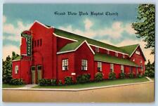 Des Moines Iowa IA Postcard Grand View Park Baptist Church Scene c1940's Vintage picture