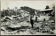 1975 Press Photo A woman in Tay Ninh, Vietnam, after Viet Cong rocket attack picture