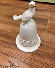 1981 Ivory Bell with Dove, Avon Tapestry Collection, Perfect | Mothers Gift 5.5” picture