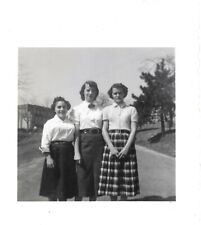 Ladies Photograph 1950s Vintage Fashion Outdoors 2 3/4 x 3 picture