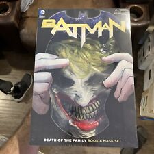 Batman: Death Of The Family Book and Joker Mask Set Brand New Snyder Sealed picture
