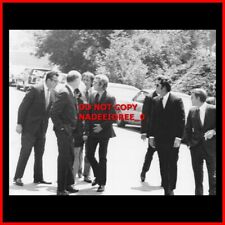 STEVE MCQUEEN JAMES GARNER AT JAY SEBRING FUNERAL SHARON TATE FRIEND 8X10 PHOTO picture