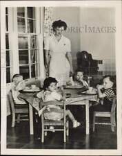 1949 Press Photo Children at VFW home for widows and orphans of Veterans, MI picture