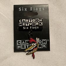 Vintage Six Flags COW & CHICKEN Dangle PIN Retro Cartoon Network Show Enamel picture