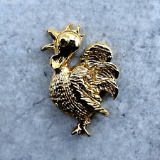 CHICKEN COUNTRY FARM ROOSTER Vintage Gold Tone Metal Lapel PIN FIGURE Figurine picture