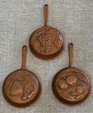 Vtg Cast Aluminum Skillets Wall Hangings Fruit Design Rustic French Country Set picture