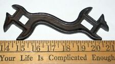 Old Vintage Deering Pattern Badger Malleable Mfg logo Farm Implement Wrench Tool picture