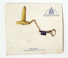 WASHINGTON DC MONUMENT SOUVENIR GOLD PLATE PIN WITH PENDANT 1949 KEY TO THE CITY picture