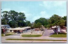 Biloxi Mississippi~Swan Motel~Roadside~1950s Postcard picture