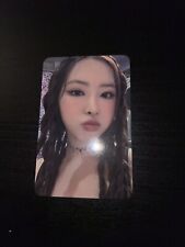 olivia hye / hyeju photocard ~ loossemble (space ver.) picture