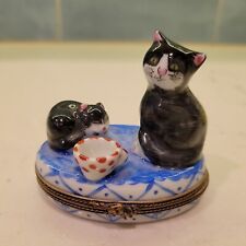 Limoges Porcelain Trinket Box Cat and Kitten 