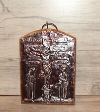 Vintage religious metal/wood wall hanging plaque Jesus Christ crucifixion picture