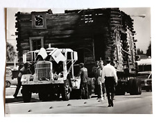 1977 St Petersburg FL Burned Coachman Cabin Moving Gulf To Bay VTG Press Photo picture