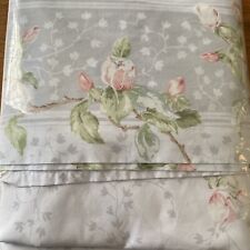 Vintage Springmaid Queen Flat Sheet No Iron Light Blue Pink Floral Branch *** picture