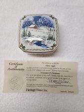 Heritage House Melodies of Christmas Vintage 1987 Small Music Box Silent Night picture