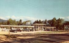 Cross Country Inn - North Conway, New Hampshire Vintage Postcard picture