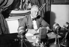 1936 Franklin D. Roosevelt Fireside Chat Vintage Photograph 13