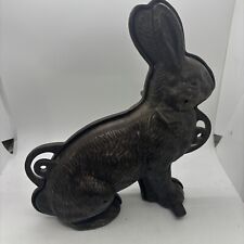Vintage GRISWOLD ERIE PA Cast Iron Bunny Rabbit Cake Mold # 863 picture