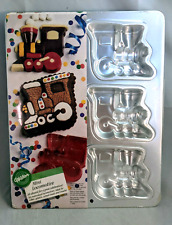 Wilton Mini Locomotive Cake Gelatin Cereal Treats 6 Individual Pan New picture