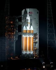DELTA IV ROCKET WITH ORION SPACECRAFT MOUNTED ATOP - 8X10 NASA PHOTO (BB-156) picture