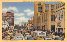 Los Angeles California Busy Crowds on Wilshire Boulevard Linen 1940s Postcard picture