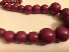 VINTAGE ESTATE  chunky purple wood bead stretch  necklace picture