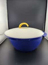 Tupperware Legacy Blue Soup Server Bowl Scoop Yellow White Lid 7.5 Cups New picture