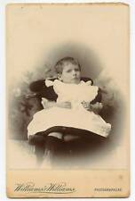 Cabinet Photo-Cute Baby Sitting-Europe-Williams Studio picture