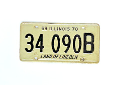 ILLINOIS 1970  -  (1) vintage truck license plate picture