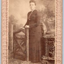 c1880s Reading, PA Frown Woman Artsy Cabinet Card Photo New York Gallery B20 picture