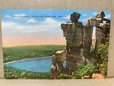 Devil's Doorway Devils Lake State Park Wisconsin Linen Postcard No 1646 picture