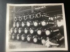 Bombs and Mines Production at Darby Corporation During WW2 picture