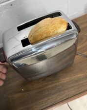 Vintage 1950's—- Universal Brand Toaster￼ picture