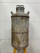 VINTAGE ANTIQUE SCREW TOP OIL CAN COLUMBIAN STEEL TANK COMPANY BARN FIND 10 GAL picture