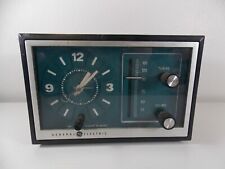 Vintage General Electric Alarm AM Clock Radio Wood Grain Model 7-4728A GE picture