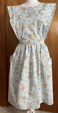 1930’s-40’s Vintage Style Lt Blue White Daisy Apron Home crafted Size L picture